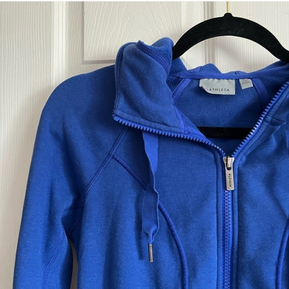 Athleta Zip Up Strength Hoodie 2 Jacket, fitted plush sweatshirt XS, thumb holes - Picture 7 of 9